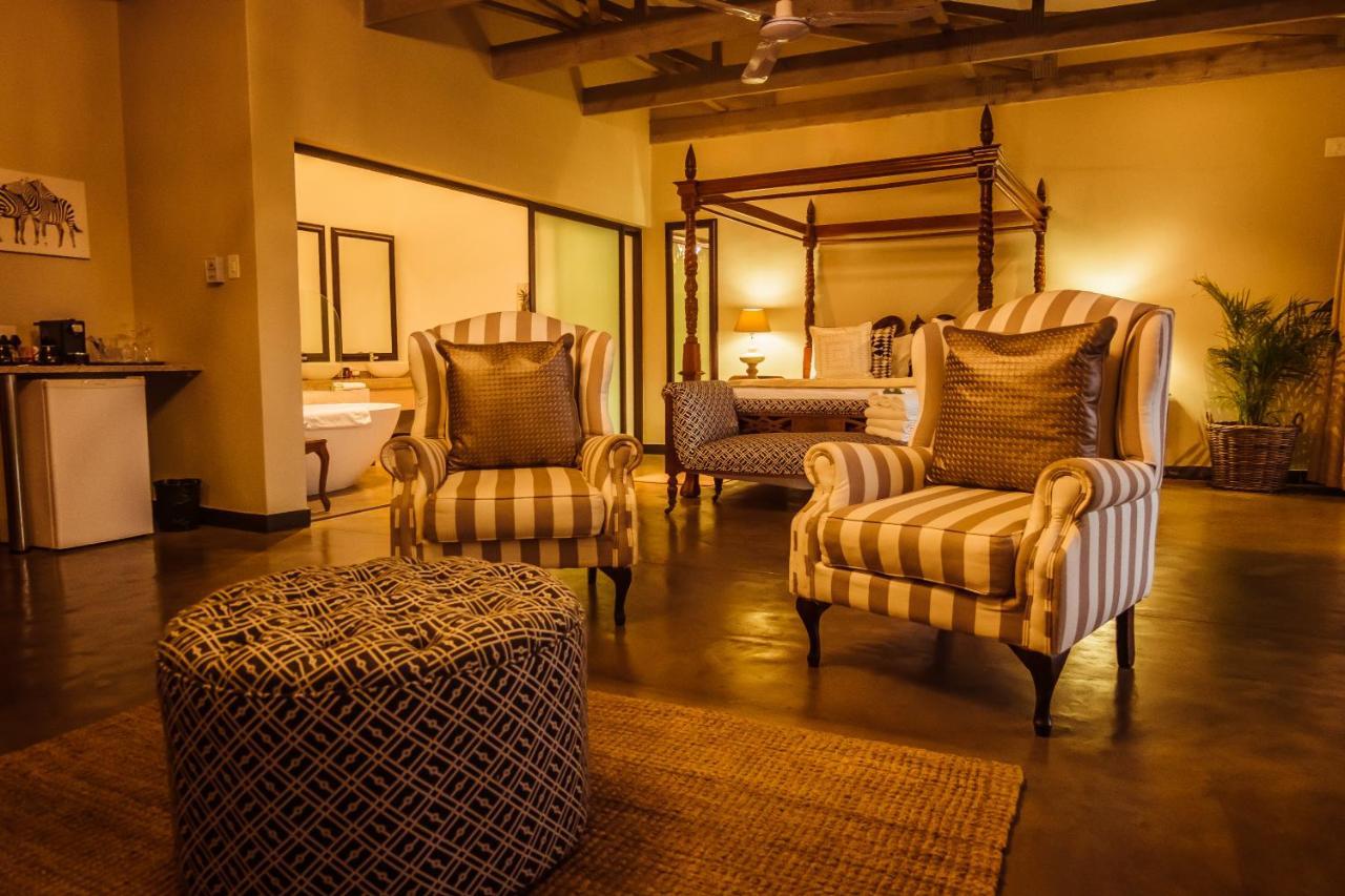 Bushveld Terrace Safari Hotel, Lodge & Spa Пгалаборва Екстер'єр фото