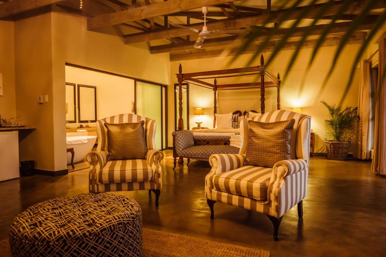 Bushveld Terrace Safari Hotel, Lodge & Spa Пгалаборва Екстер'єр фото