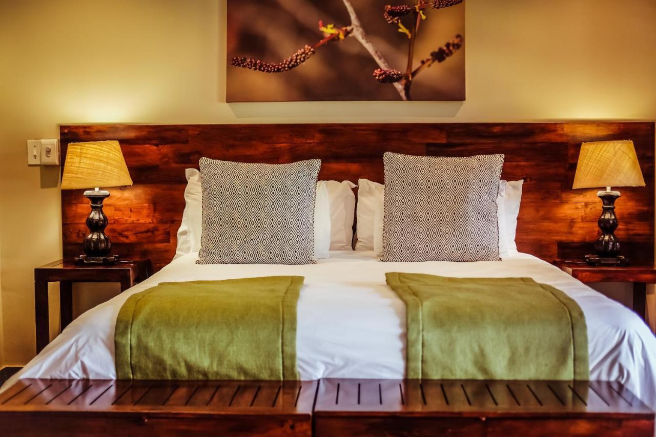 Bushveld Terrace Safari Hotel, Lodge & Spa Пгалаборва Екстер'єр фото