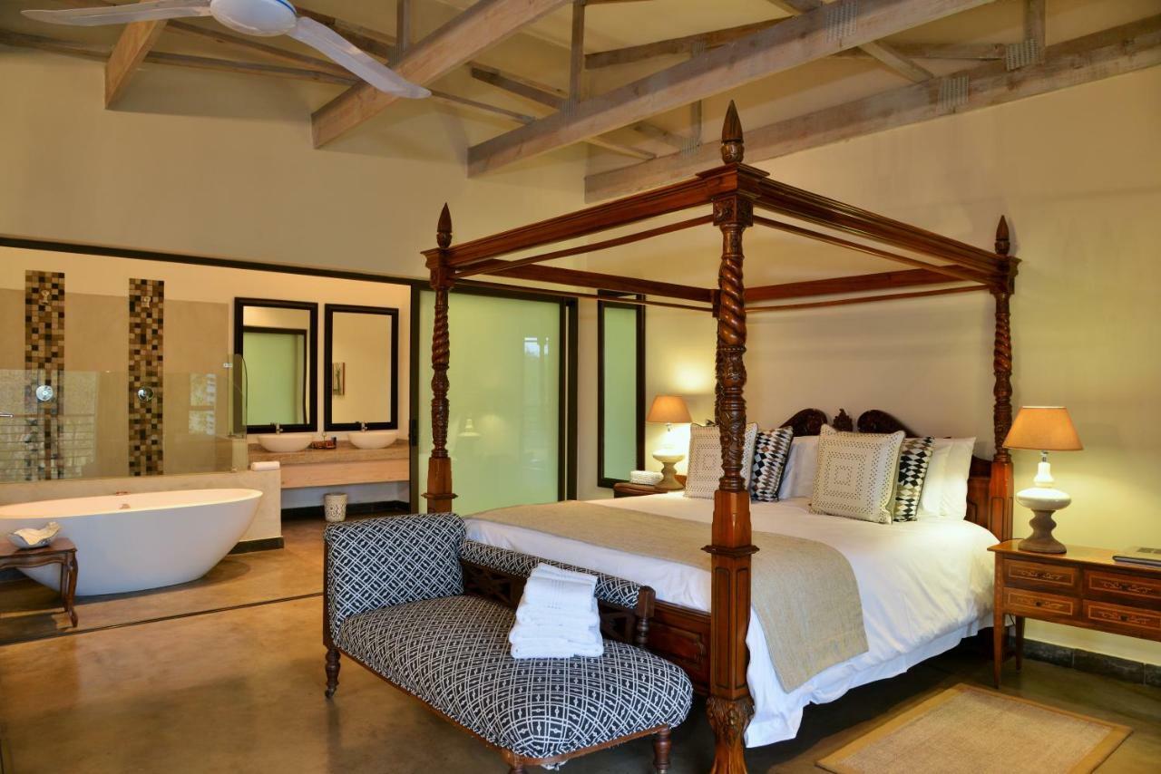 Bushveld Terrace Safari Hotel, Lodge & Spa Пгалаборва Екстер'єр фото