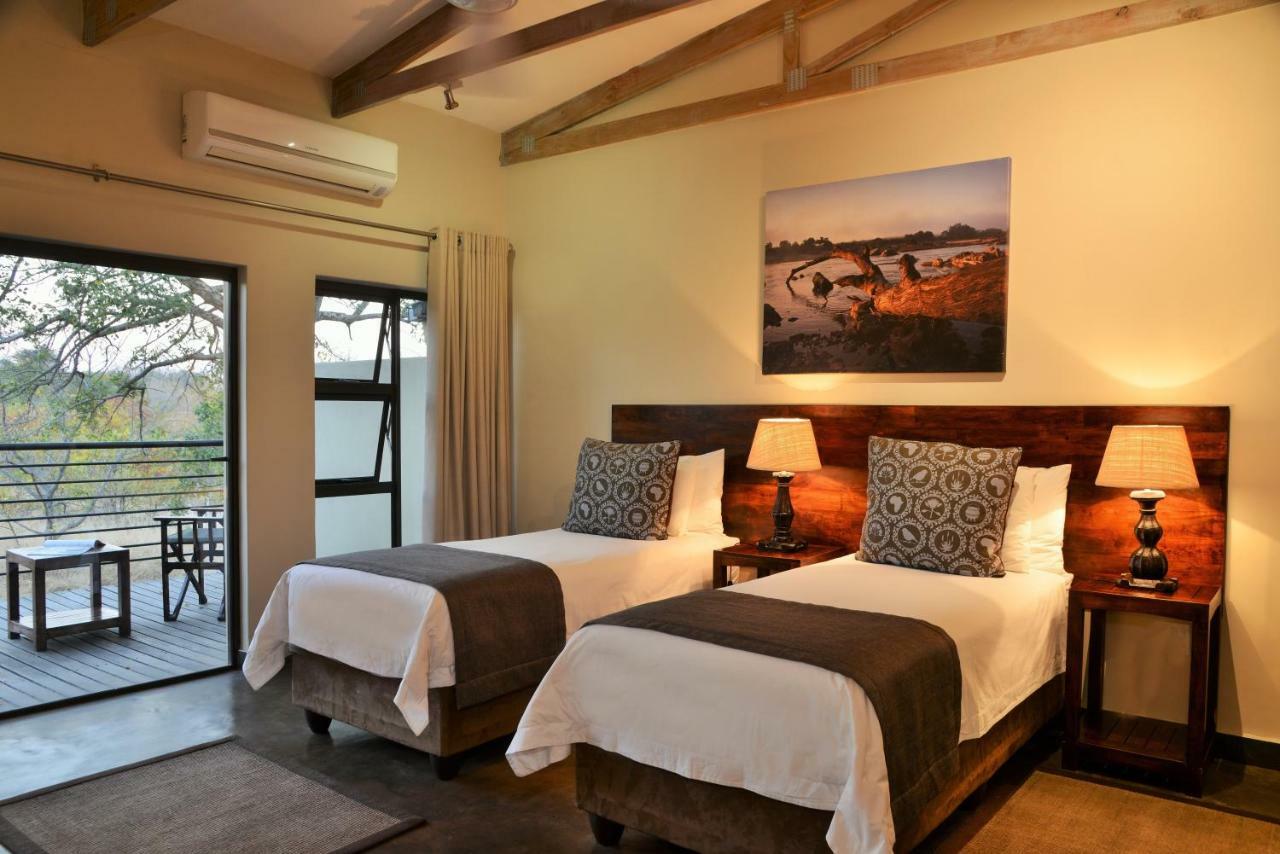 Bushveld Terrace Safari Hotel, Lodge & Spa Пгалаборва Екстер'єр фото